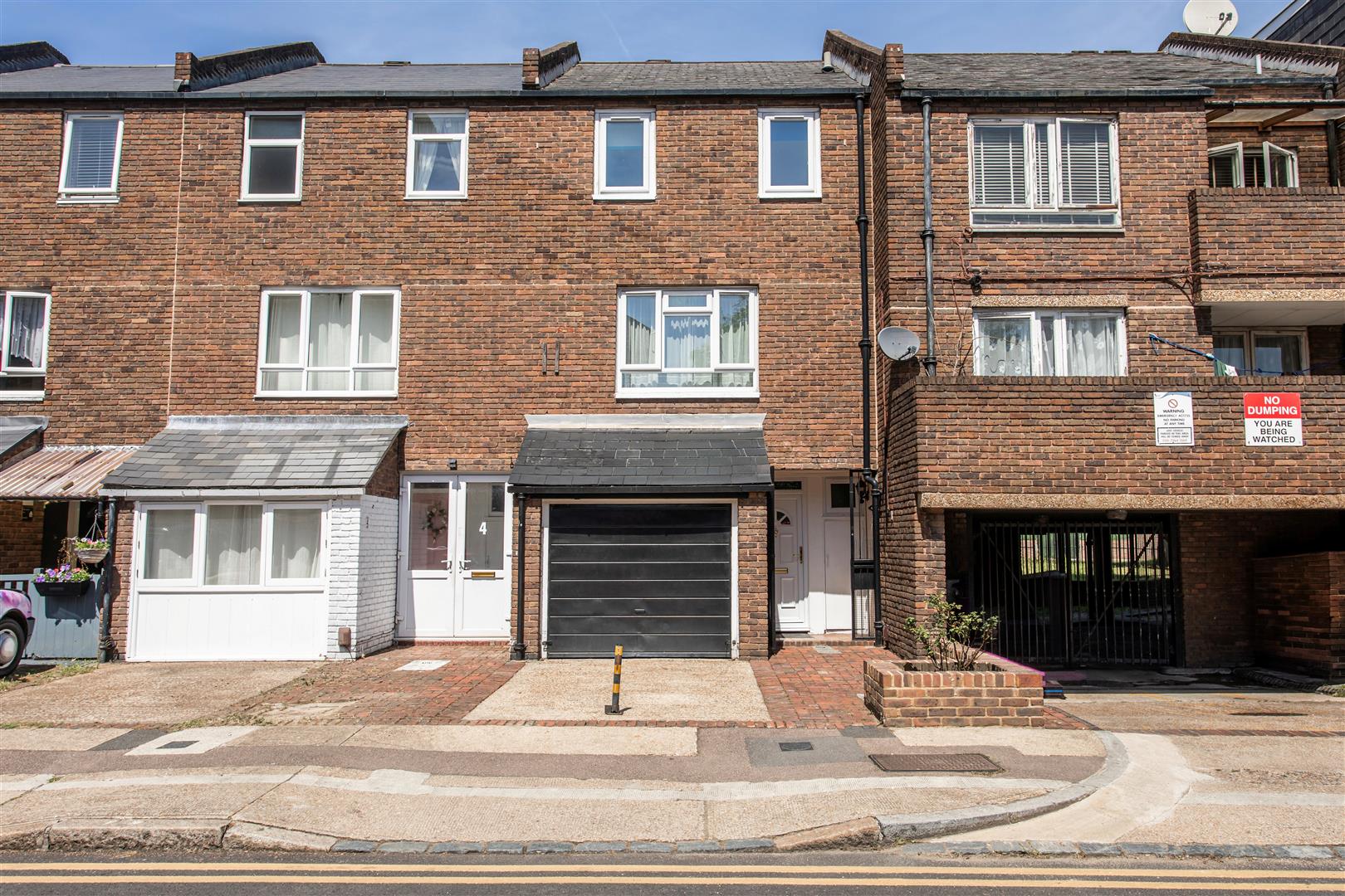 Blackthorn Street, Bow